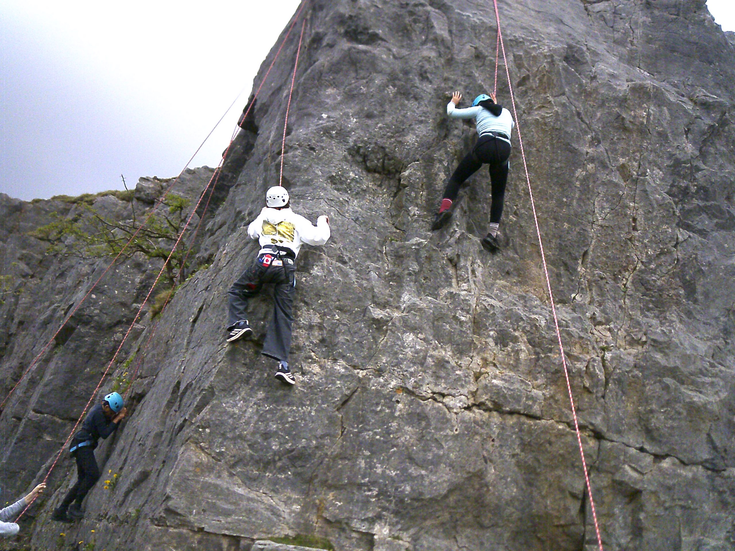 Climbing at Twynau Gwynion quarries